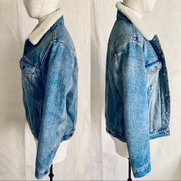 Levi’s S Ex-Boyfriend Jean Jacket Faux Fur Lining - Picture 3 of 8